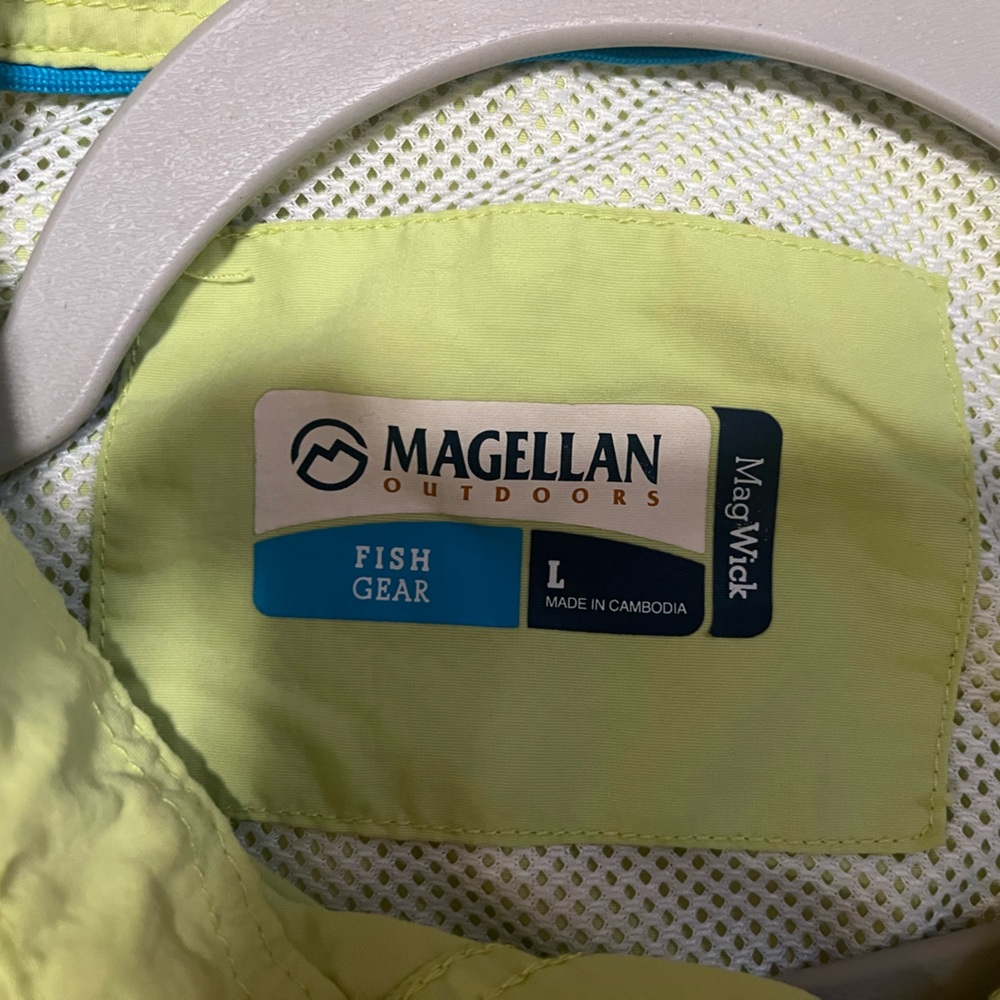 Magellan Outdoor Fish Gear Green Long Sleeve Shirt - Picture 3 of 5